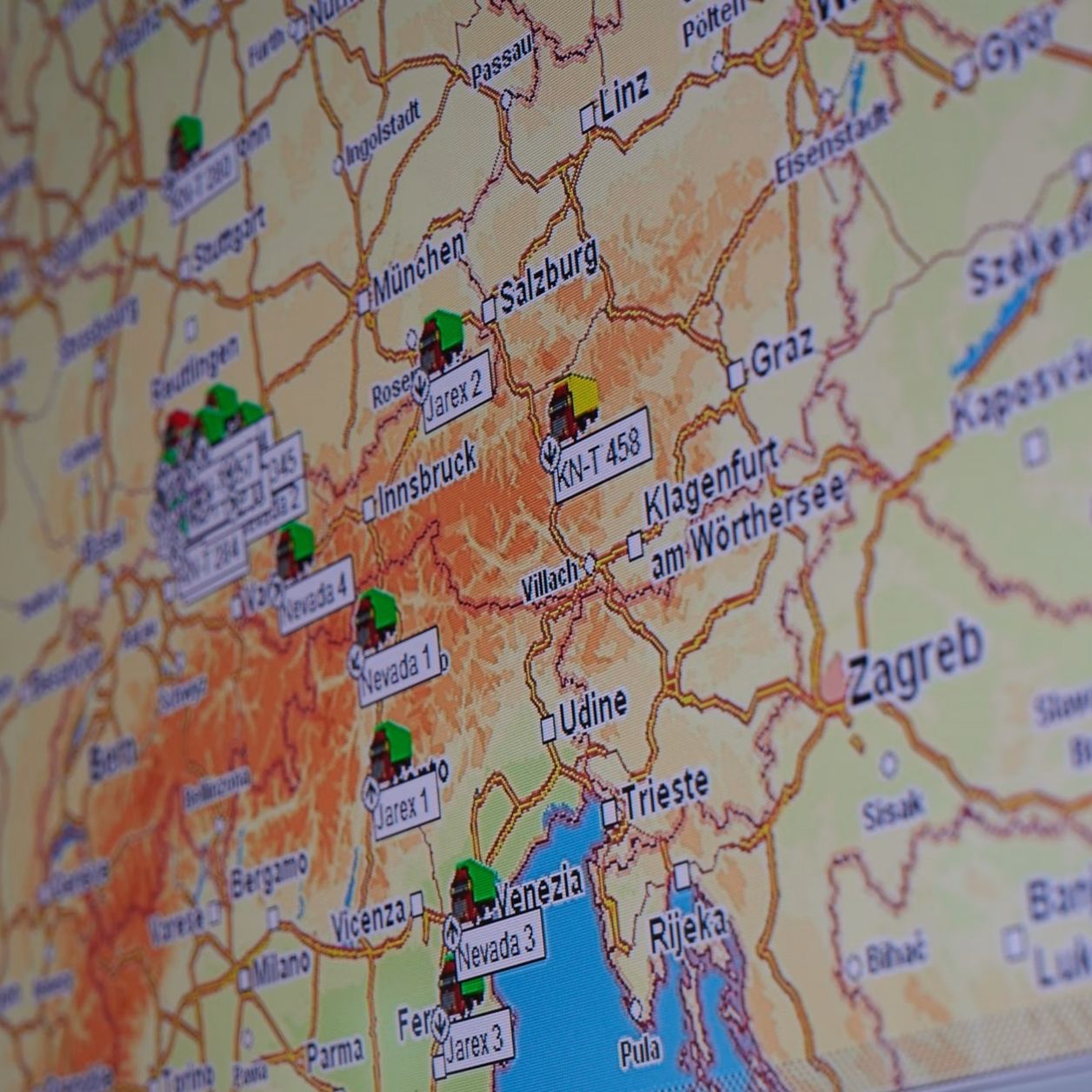Dispositions Karte von Europa auf einem PC Bildschirm