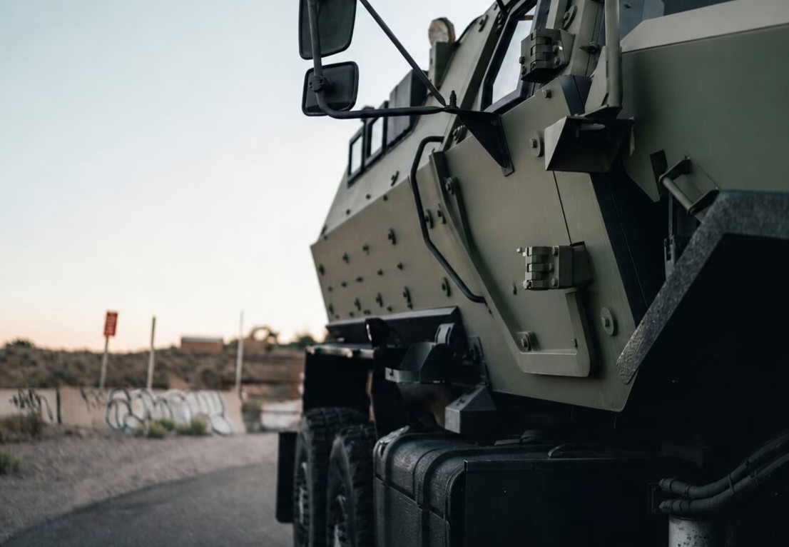 militärisches Fahrzeug zur Verteidigung